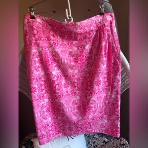 RipSkirt Hawaii Wrap Skirt in the "Bali Pink" floral pattern.